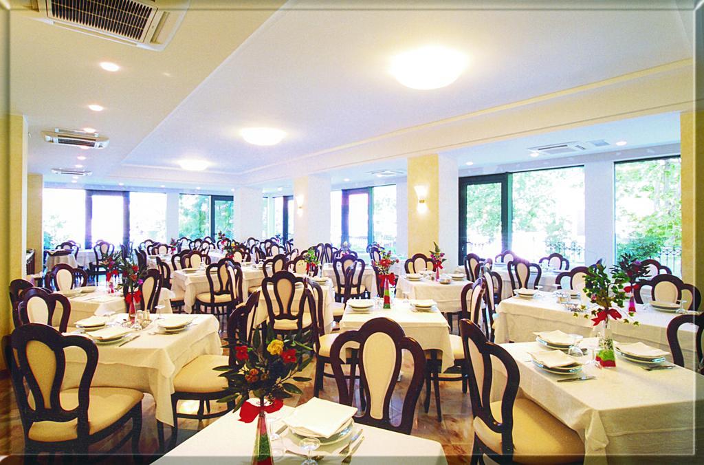Hotel Misano Misano Adriatico Extérieur photo